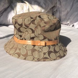Coach bucket hat